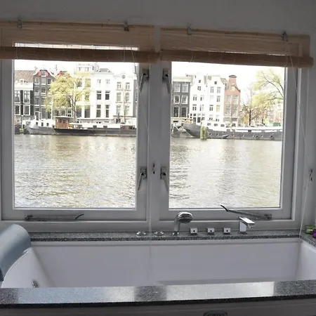 Rent A Houseboat